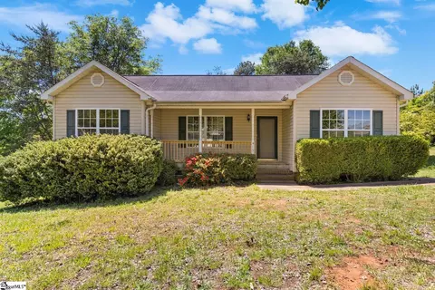 419 Mary Ann St, Easley, SC 29640