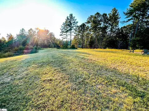 Exterior - 1249 Riley Rd, Buffalo, SC 29321 photo 9 of 12