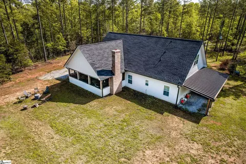 Exterior - 1249 Riley Rd, Buffalo, SC 29321 photo 1 of 12