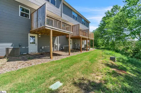 Exterior - 246 Brooklane Ct, Easley, SC 29642 photo 7 of 7