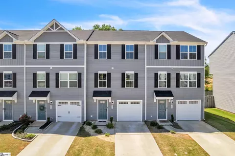 246 Brooklane Ct, Easley, SC 29642