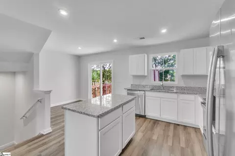 Kitchen - 246 Brooklane Ct, Easley, SC 29642 photo 1 of 2
