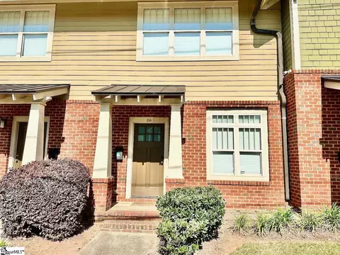 114 Mallard St, Greenville, SC 29601