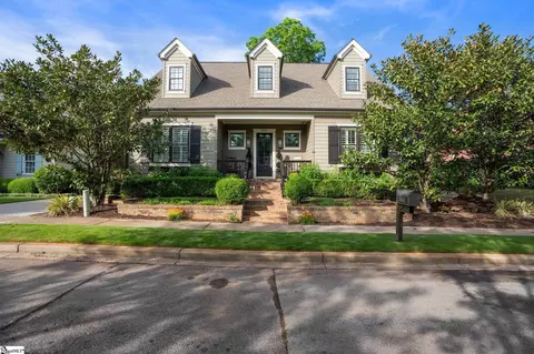 604 Berkmans Ln, Greenville, SC 29605