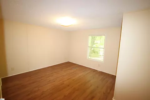 102 Brookview Cir, Pelzer, SC 29669 photo 13