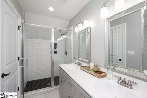 Bath - 138 Thompson Rd, Greer, SC 29651 photo 1 of 6