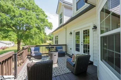 Exterior - 138 Thompson Rd, Greer, SC 29651 photo 7 of 8