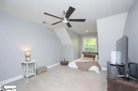 Bedroom - 138 Thompson Rd, Greer, SC 29651 photo 3 of 6