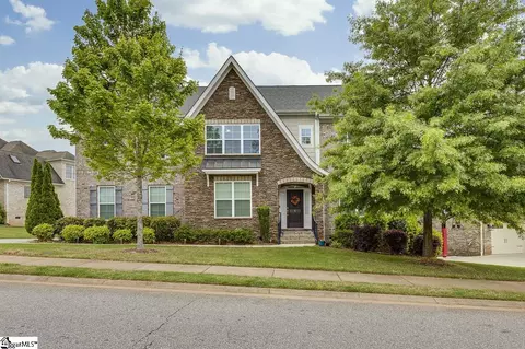 5 Ebenway Ln, Simpsonville, SC 29680