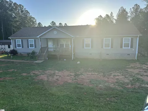 2209 Whitestone Rd, Spartanburg, SC 29302