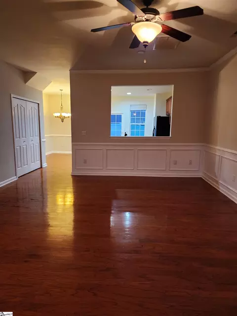 333 Intrepid Ct, Greer, SC 29650 photo 5