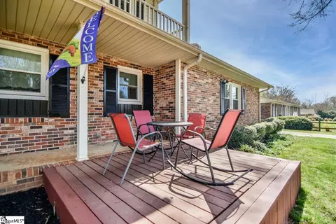 Exterior - 213 Devon Dr, Mauldin, SC 29662 photo 6 of 7