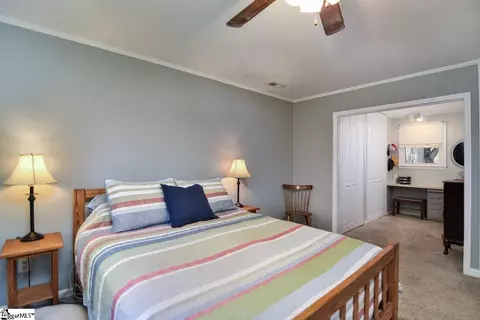 Bedroom - 213 Devon Dr, Mauldin, SC 29662 photo 2 of 5