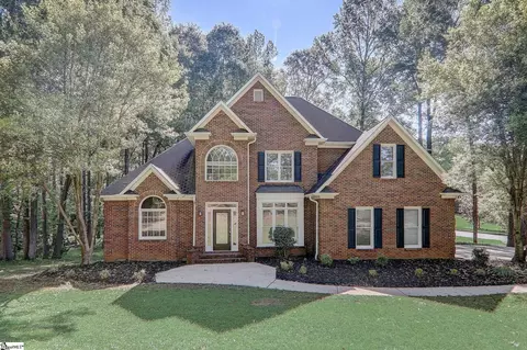 213 Creekridge Dr, Spartanburg, SC 29301