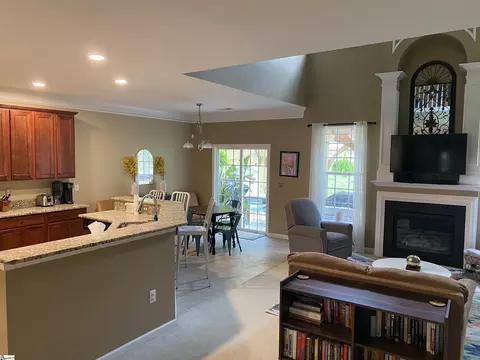 19 Groveview Trl, Mauldin, SC 29662 photo 5