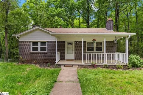 130 Robinson Rd, Taylors, SC 29687