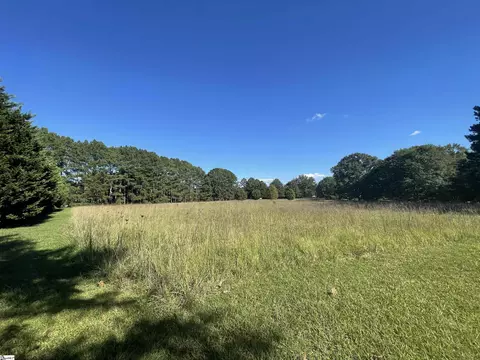 510 Thomason Farm Rd, Laurens, SC 29360