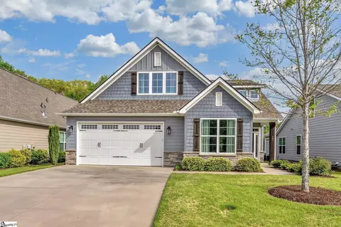 691 Ponden Dr, Greer, SC 29650