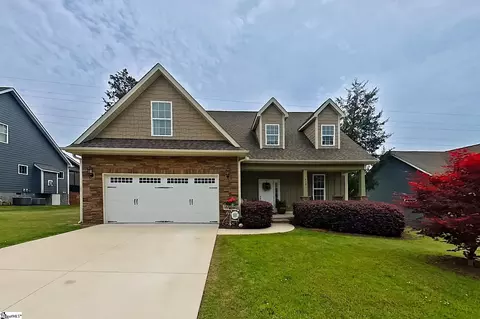 419 S Pendernale Dr, Moore, SC 29369