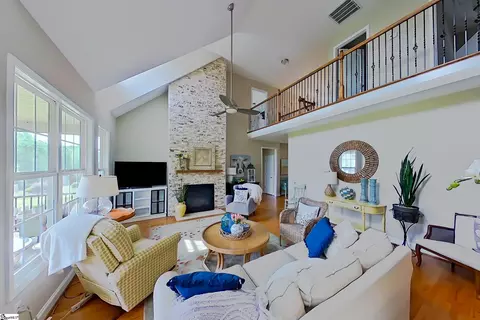 Living - 419 S Pendernale Dr, Moore, SC 29369 photo 1 of 1