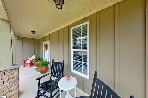 Exterior - 419 S Pendernale Dr, Moore, SC 29369 photo 5 of 9
