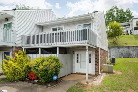 35 Spinnaker Ct, Greenville, SC 29611