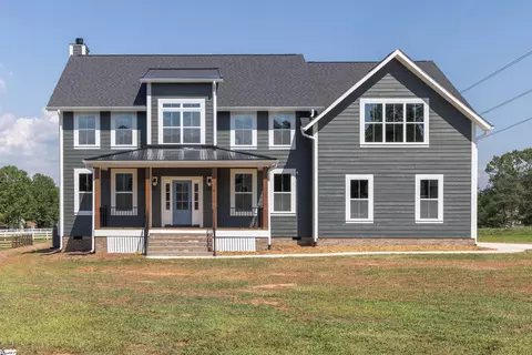 2 Camarillo Ct, Pelzer, SC 29669
