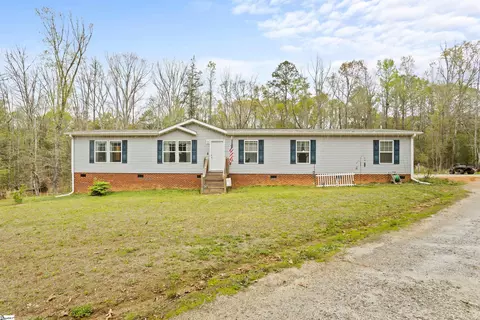 290 Indian Ridge Ct, Fountain Inn, SC 29644