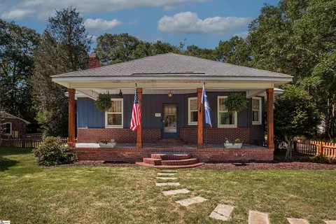 506 Fairview St, Fountain Inn, SC 29644
