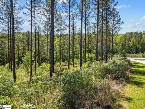104 Coveside Ln, Six Mile, SC 29682
