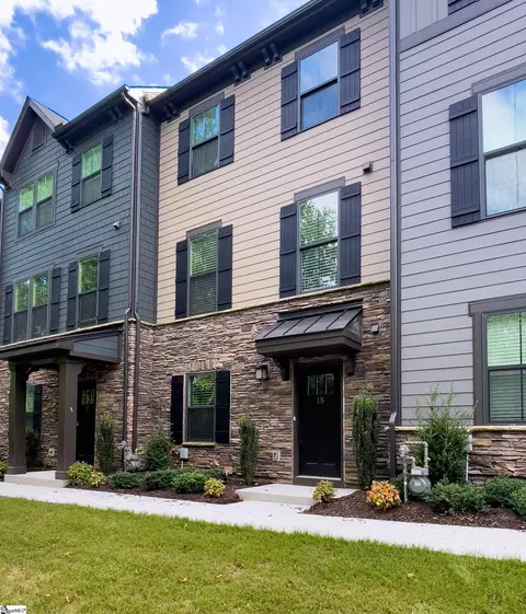 15 Rollins Ave, Greenville, SC 29607