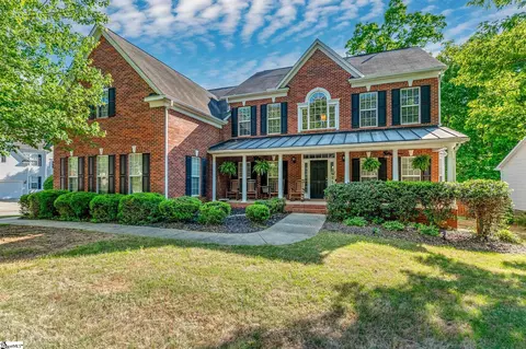1 Hollingdale Ct, Simpsonville, SC 29681