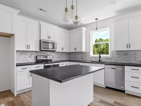 3872 Durham Rd, Greer, SC 29651 photo 14