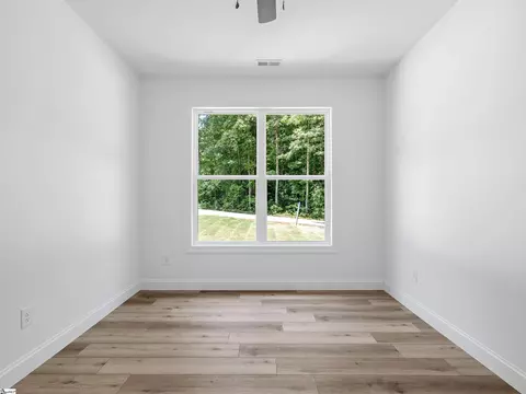 3872 Durham Rd, Greer, SC 29651 photo 6