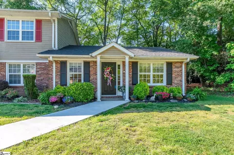216 Emerald Park Ct, Simpsonville, SC 29681