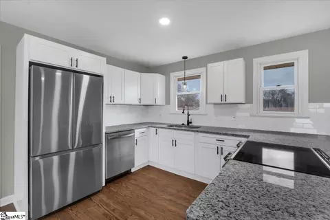 Kitchen - 203 Wolfe Rd, Greer, SC 29650 photo 1 of 3