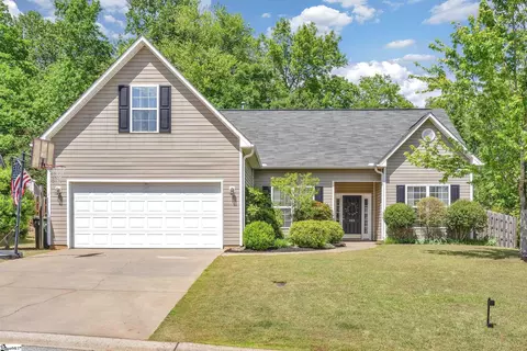 140 Fledgling Way, Easley, SC 29642