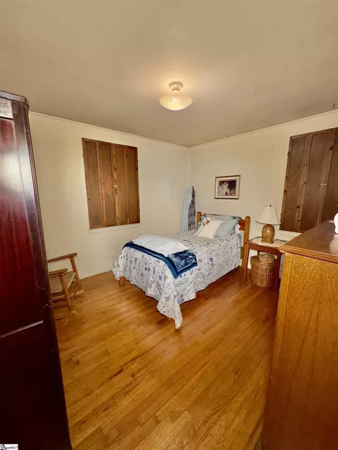 Bedroom - 587 E Main St, Duncan, SC 29334 photo 3 of 4