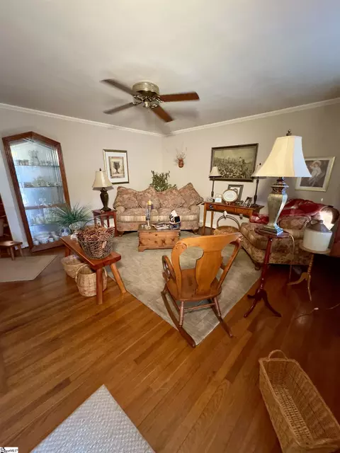 Living - 587 E Main St, Duncan, SC 29334 photo 1 of 1