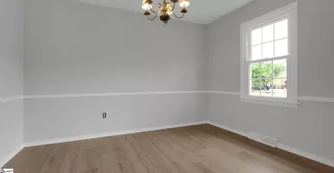 200 Tanner Rd, Taylors, SC 29687 photo 5