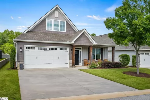 628 Ponden Dr, Greer, SC 29650 photo 2