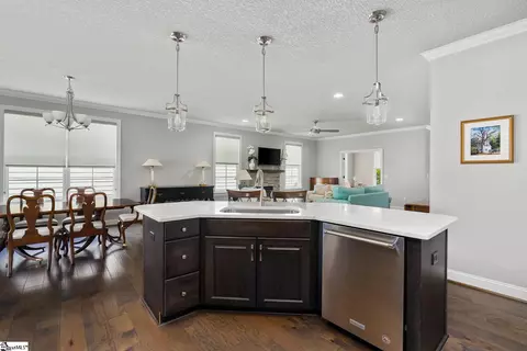 628 Ponden Dr, Greer, SC 29650 photo 14