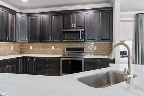 628 Ponden Dr, Greer, SC 29650 photo 13