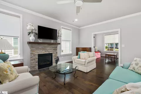 628 Ponden Dr, Greer, SC 29650 photo 8