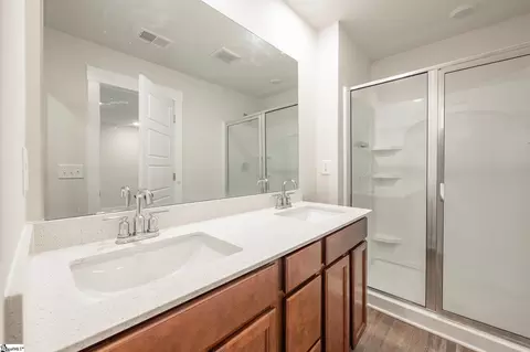 Bath - 417 Windsinger Ln, Greer, SC 29650 photo 1 of 1