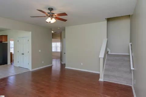 Living - 505 Chartwell Dr, Greer, SC 29650 photo 5 of 6