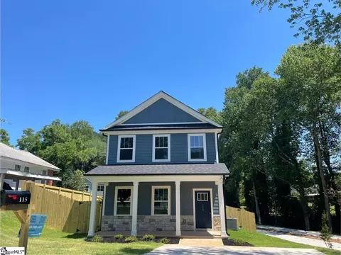 115 Clayton St, Greer, SC 29651