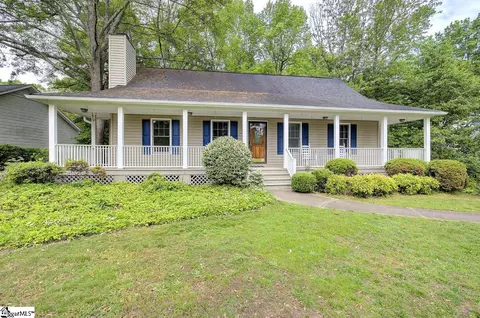 200 Idonia Dr, Taylors, SC 29687