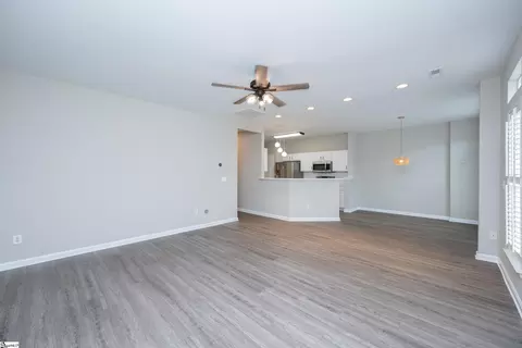 Living - 405 Junebug Dr, Mauldin, SC 29662 photo 4 of 4