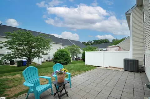 Exterior - 405 Junebug Dr, Mauldin, SC 29662 photo 4 of 4